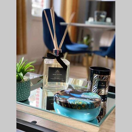 Luxury 1Bedroom Apartment مونس المظهر الخارجي الصورة